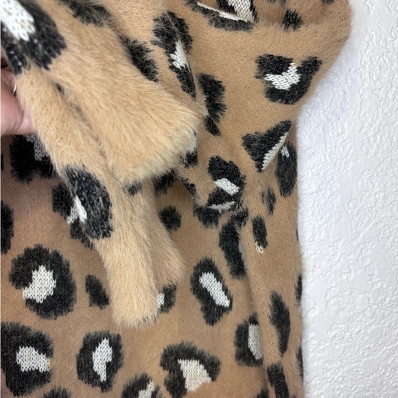 Express Animal Print Fuzzy Sweater - Tan and Black - Picture 4 of 7